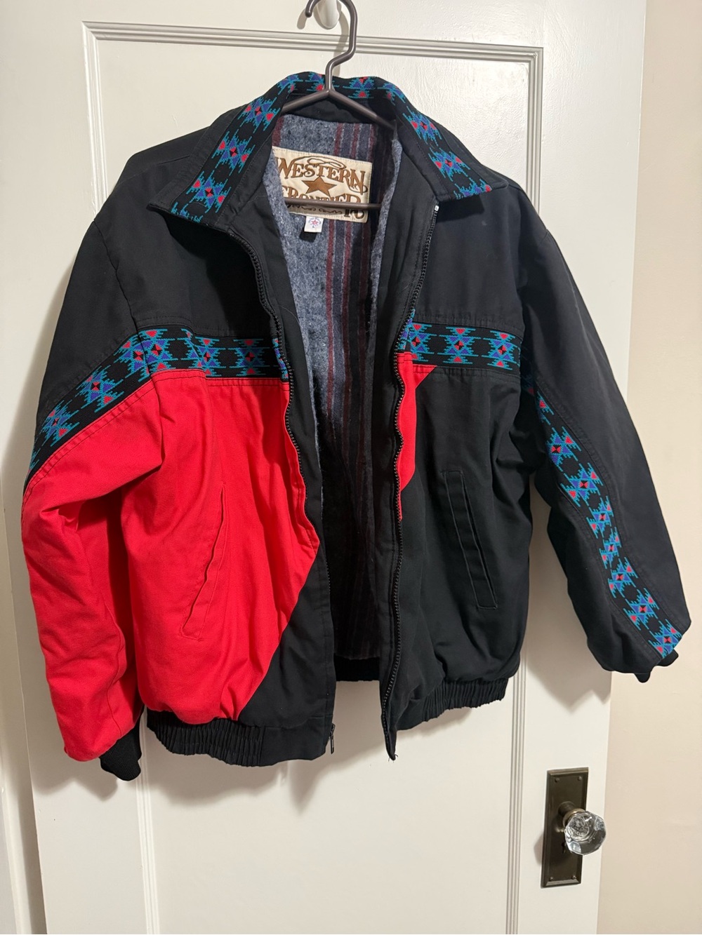 Vintage 90’s Retro Western Frontier Men’s Red & Black Southwestern-Trim Jacket